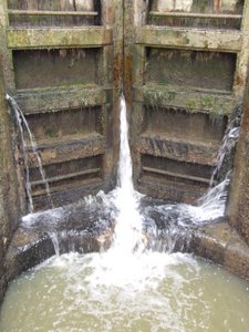 Canal lock